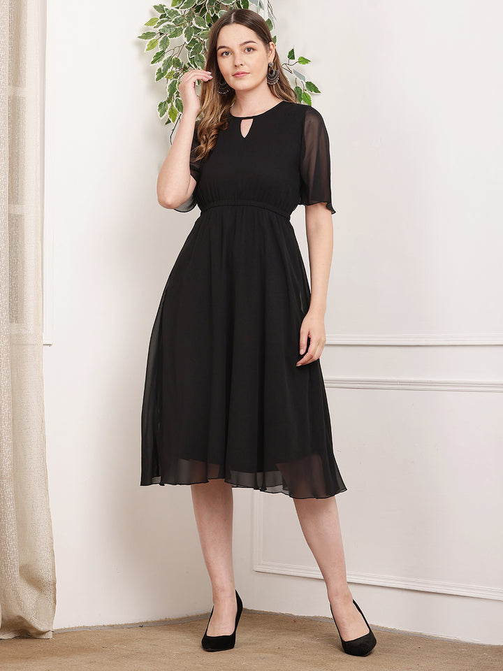 Tushita flowy summer casual midi length dress