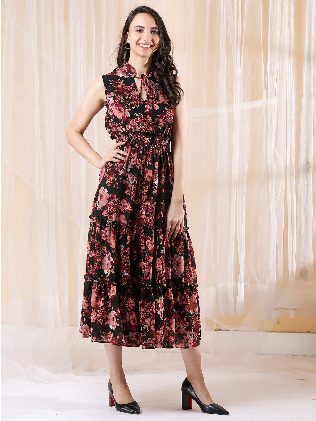 Tiemaroon Maxi Dress