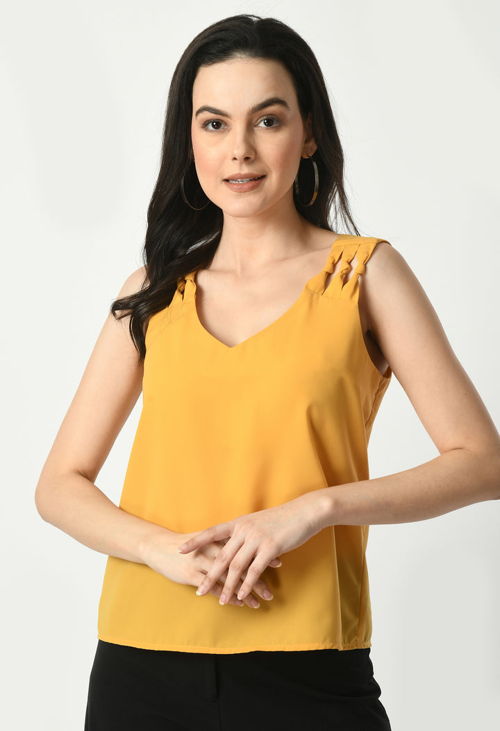 Clara Relaxed Fit Medium Top with V-Neck