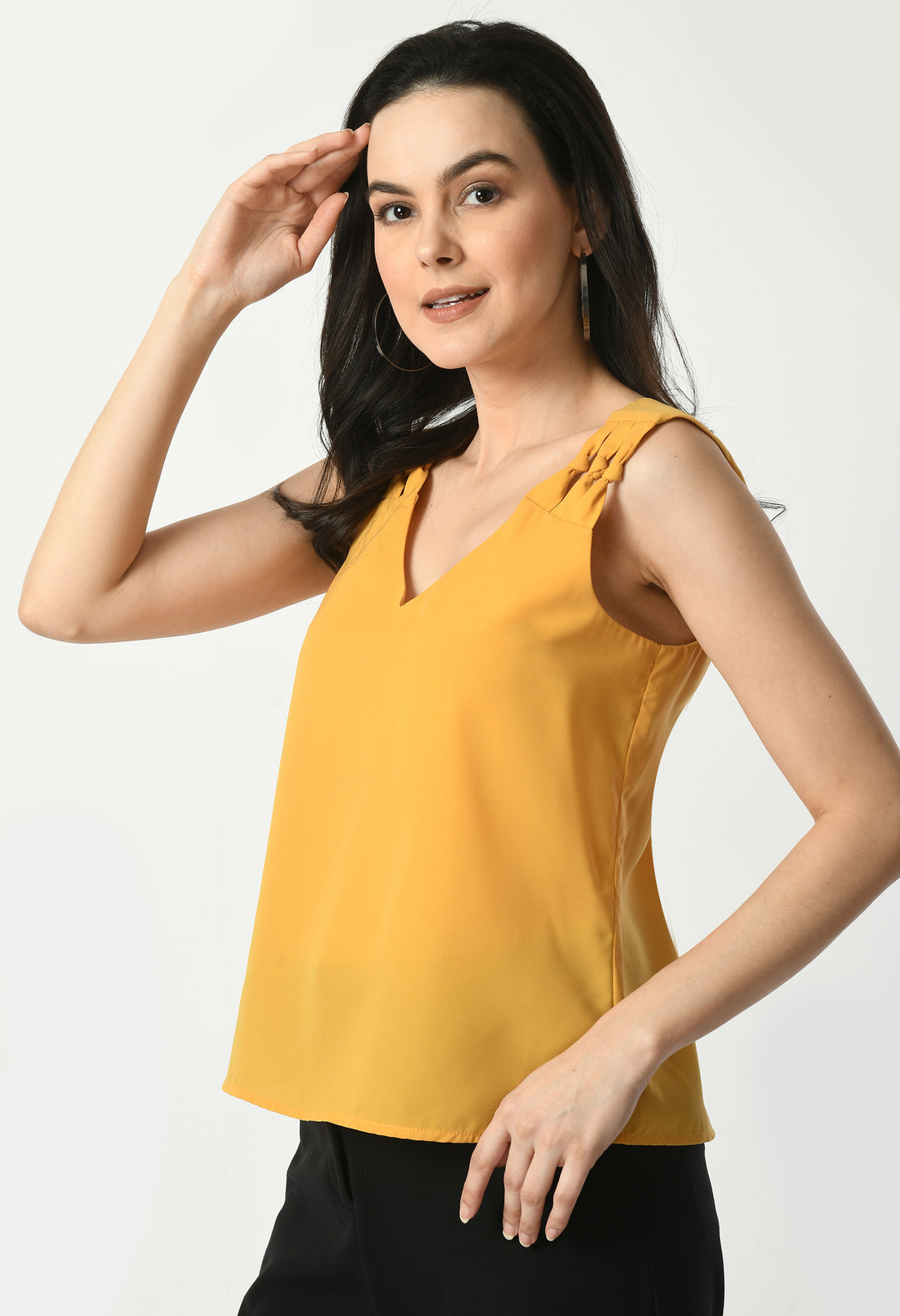 Clara Relaxed Fit Medium Top with V-Neck