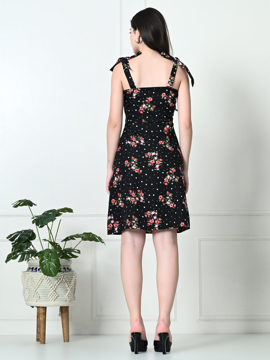 Tushita Floral printed sweetheart neck Strap summer dress